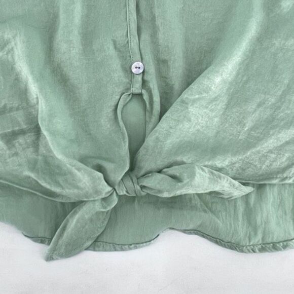 NWT Axis Apparel Tie Front mother of pearl Button Camisole Green Large tank top - Picture 4 of 8
